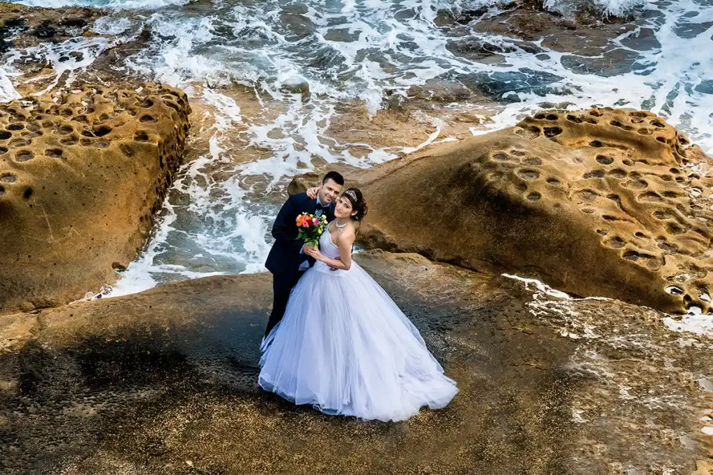 drone wedding couple